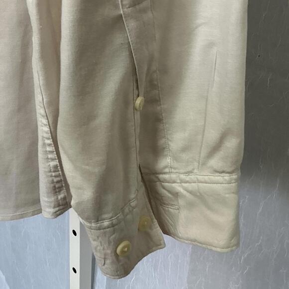 Calvin Klein Men's Cream Button-Down Shirt. XL - Picture 8 of 8